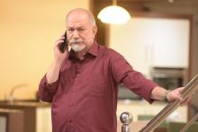 بستری شدن آتیلا پسیانی در بیمارستانی در فرانسه