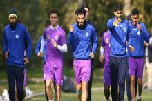 کاپیتان پرسپولیس به تمرین استقلال رفت (+عکس)