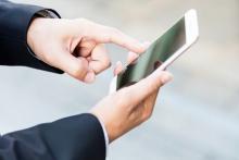 پیامک عاشقانه مادر، زندگی دخترش را از هم پاشید!