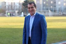 خلیل‌زاده: فکر می‌کنند، چون ما جار و جنجال نمی‌کنیم کار بلد نیستیم