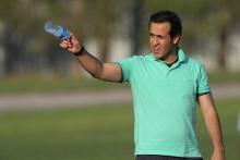 علی کریمی یک قدم تا جدایی از رشت