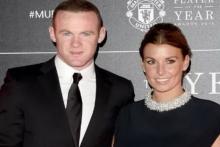 خیانت فوتبالیست معروف به همسرش فاش شد