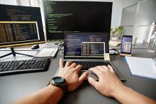 یادگیری حرفه ای برنامه نویسی با آکادمی درسمن