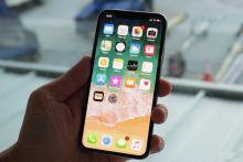 بحث بر سر تامین پنل‌های اولد اپل