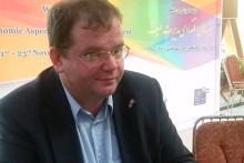 اجازه استفاده مردم از تمام ظرفیت های پیشرفته 5G داده شود