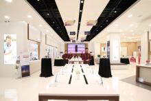 پرفروش‌ترین فروشگاه موبایل ال‌جی در جهان، در مرکز خرید چارسو بازگشایی شد