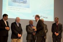 دریافت تندیس طلایی همراه اول در نخستین جایزه ملی تعالی ارتباطات بازاریابی