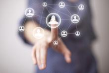 کاربران شبکه‌های اجتماعی باید مالیات بدهند!