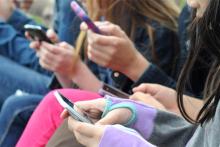 پرداخت ماهانه‌ی فیس‌بوک به نوجوانان برای دسترسی به اطلاعات گوشی‌هایشان