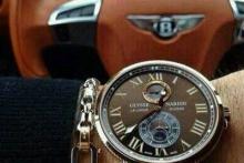 ۲.۵ میلیون تومان بدهید، به سایت لاکچری‌ها وارد شوید