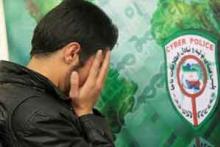 اخاذی از دختران جوان با انتشار تصاویر خصوصی