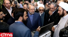 بازدید رئیس مجلس از نمایشگاه تجهیزات و خدمات ارتباطی استان قم (+عکس)