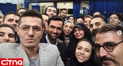 سلفی وزیر ارتباطات با گوشی ایرانی شاهین۲