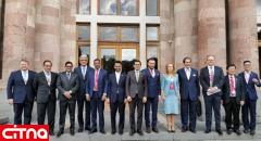 سفر آذری جهرمی به ارمنستان با هدف توسعه‌ی بازار شرکت‌های ایرانی در منطقه