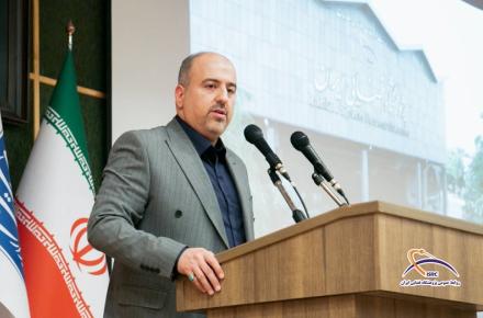 وحید یزدانیان