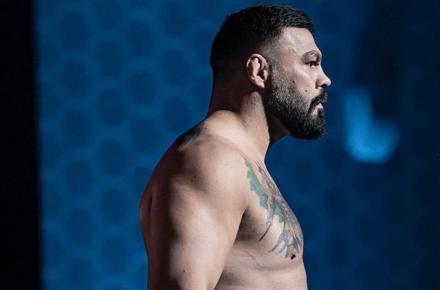 امیر علی اکبری