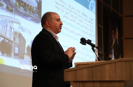 وحید یزدانیان