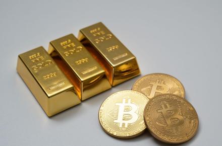 طلا - بیت کوین