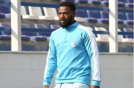 داکنز نازون