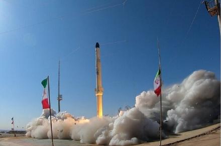 پرتاب ماهواره 