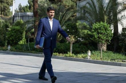 ستار هاشمی