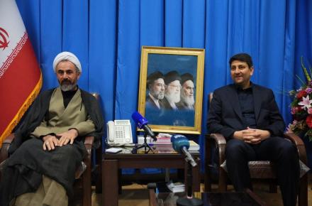 ستار هاشمی 