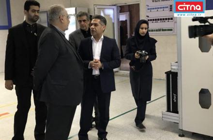 وزیر اقتصاد در بازدید از کارخانه‌ی مخابراتی ارگ جدید: استفاده‌ی دولت از تولیدات ملی ضروری است
