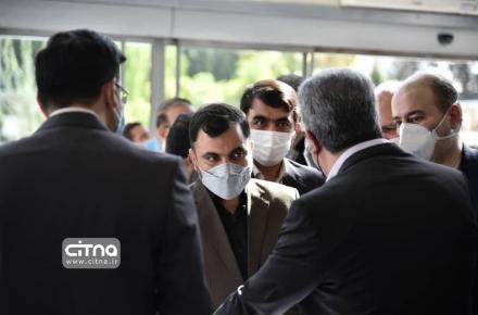 گزارش تصویری/ بازدید وزیر ارتباطات از نمایشگاه کنفرانس شبکه ملی اطلاعات و توسعه پایدار 