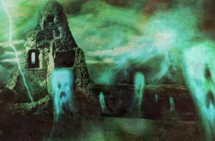 "ارواح خبیثه" مدرسه دخترانه را به تعطیلی کشاند!