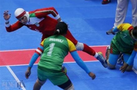 حرکت‌ جالب داور کره‌ای برای حفظ‌ حجاب بانوی ایرانی 