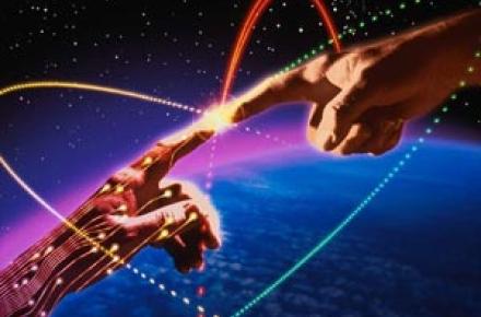 رایزنی اپراتور چهارم با رایتل برای ارائه‎ی 3G و 4G روی فیبرنوری