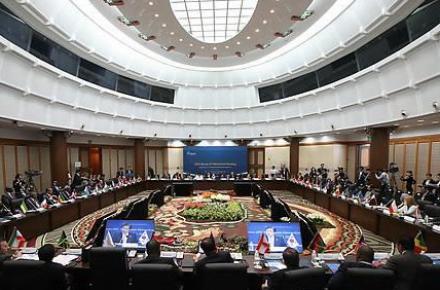 نوزدهمین کنفرانس سران مختار در بوسان آغاز به کار کرد 