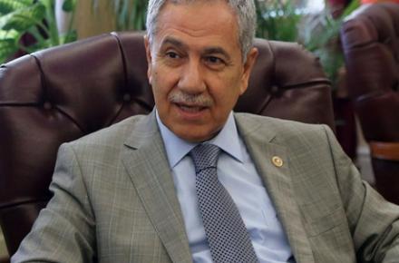 تلویزیون عامل تبدیل جوانان ترکیه به «معتادان جنسی»