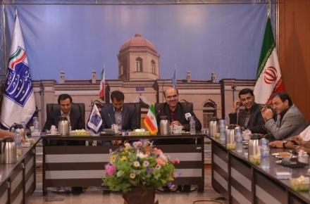 رسانه‎ها یکی از مهمترین و موثرترین عوامل توسعه‎ی ICT در کشورند