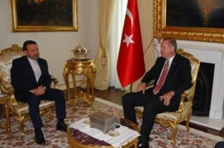 وزیر ارتباطات ایران با نخست وزیر ترکیه دیدار کرد 