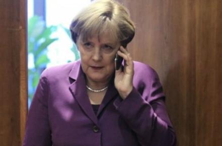 آلمان تحقیقات درباره‎ی شنود دولت آمریکا از مرکل را شروع می‌کند