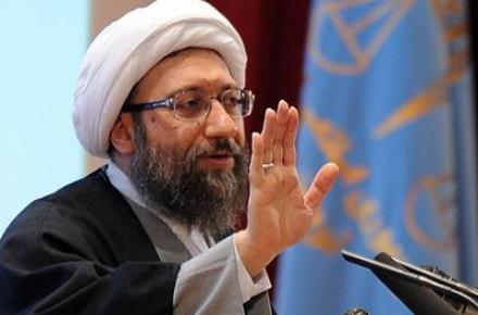 رئیس قوه قضائیه با انتقاد تلویحی از سخنان اخیر روحانی: در مواجهه با امور ارتباطاتی و سایبری از حرف های احساسی بپرهیزید 