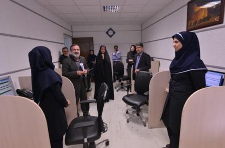 سامانه‎ی 195 جزء 10 برنامه‎ی اصلی وزارت ارتباطات و فناوری اطلاعات است