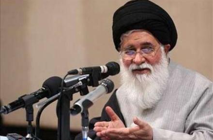 علم‌الهدی با انتقاد از عدم فیلترینگ واتس‌آپ: مگر در این مملکت چقدر بی دین وجود دارد، که می خواهید رضایت آنان را جلب کنید؟