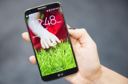 گوشی LG G3 با صفحه نمایش چهار بعدی در راه بازار 