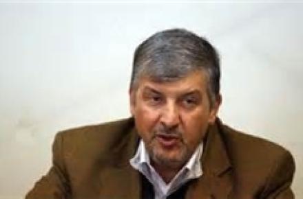 تعدادی تبلت و موبایل از زندانیان بند ۳۵۰ زندان اوین کشف شد