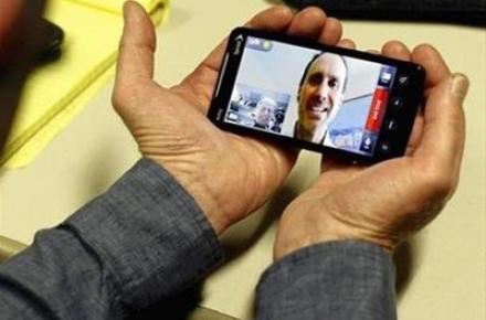 تفاوت مکالمه تصویری مبتنی بر 3G با مکالمه تصویری نرم افزاری چیست؟