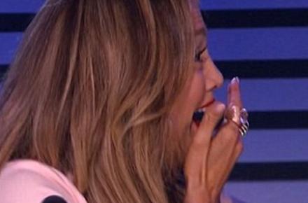 گاف زشت جنیفر لوپز در مسابقات امریکن ایدل +عکس 