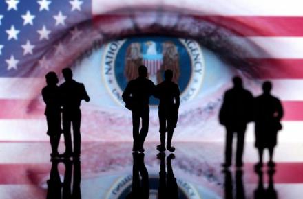 بکارگیری برنامه‎ای برای ضبط تمامی ارتباطات تلفنی یک کشور!