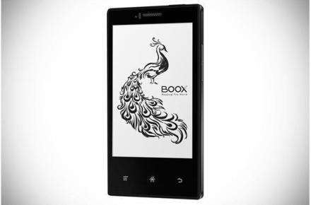 تلفن همراهی با شارژ دو هفته‌ای + عکس