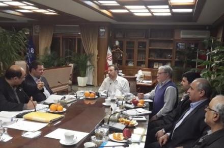 کامنت‎های جالب کاربران در پاسخ به مطلب آقای وزیر در مورد پست