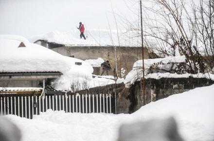 آخرین وضعیت ارتباطات مخابراتی استان‌های شمالی کشور/ معاون وزیر ارتباطات: اختلالات تلفن همراه ناشی از قطعی برق است