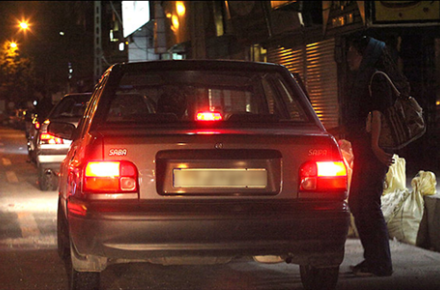 چه تعداد از دختران روسپی تهران از طریق اینترنت به دام افتاده‎اند؟ 