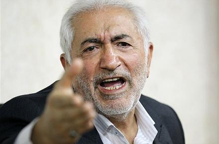 غرضی: جناح هایی که از حضور مردم در سطح کلان نگران بودند جلوی گسترش ارتباطات را گرفته‌اند!