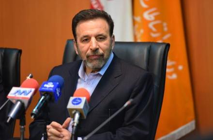 وزیر ارتباطات در نشست خبری: تحریم‎های اینترنتی مرتفع خواهد شد/ قصد داریم از شرکت مخابرات حمایت کنیم/ تنها بخش مشکل دار وی چت را محدود کنیم 